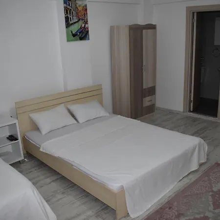 Edr Ulus 酒店