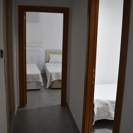Edr Ulus Hotel *